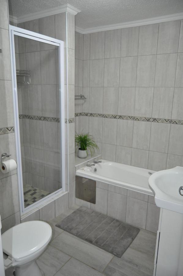 68 Laguna La Crete Apartment Uvongo Beach Ngoại thất bức ảnh